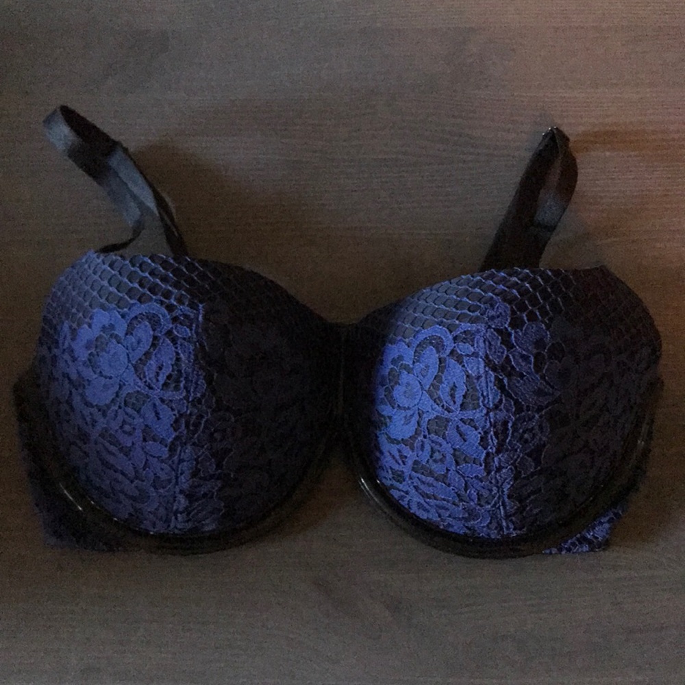 Victoria’s Secret bra